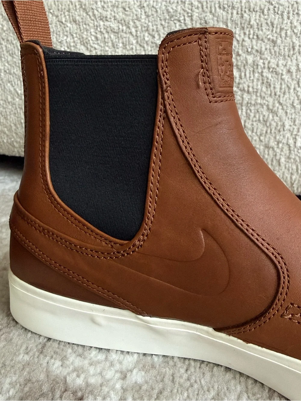 Nike excellent near